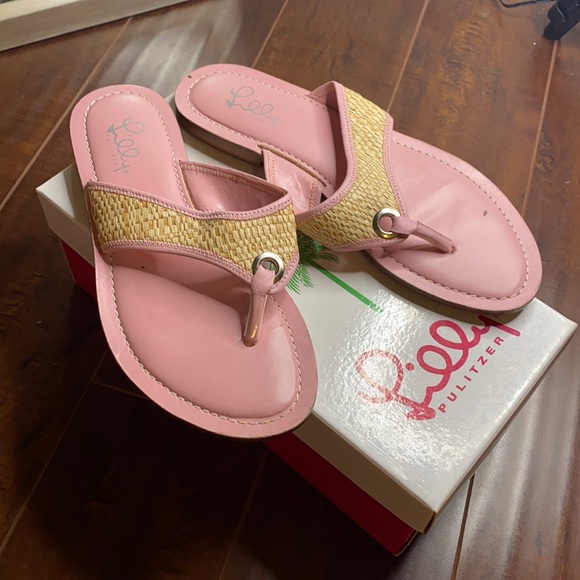 Lilly Pulitzer Shoes - Lilly Pulitzer Benny Thong Sandals